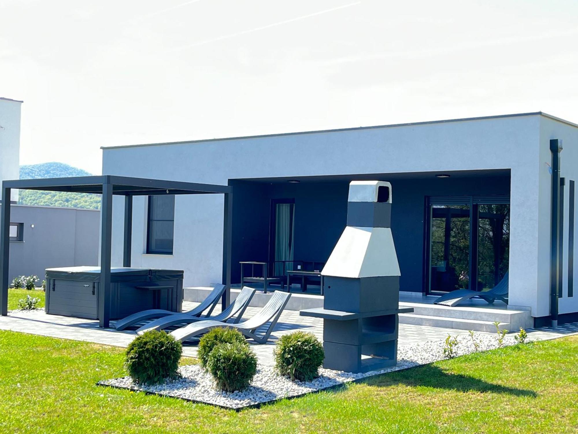 K Relax Place, Varazdinske Toplice, Modern Home With Sauna, Jacuzzi, Wifi Exterior photo
